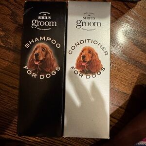 Avon Sirius Groom Dog Shampoo and Conditioner Set
